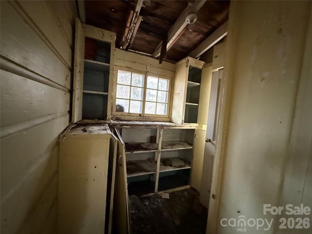 24 Dysart Street, Asheville, NC 28806