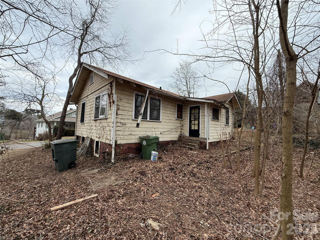 24 Dysart Street, Asheville, NC 28806