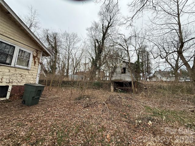 24 Dysart Street, Asheville, NC 28806