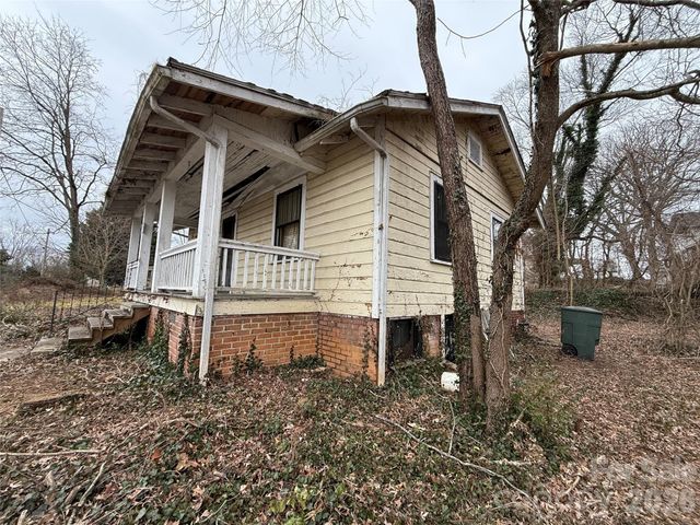 24 Dysart Street, Asheville, NC 28806