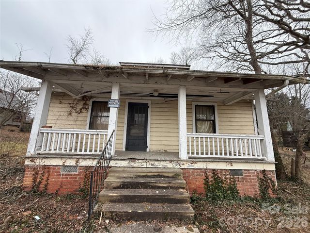 24 Dysart Street, Asheville, NC 28806