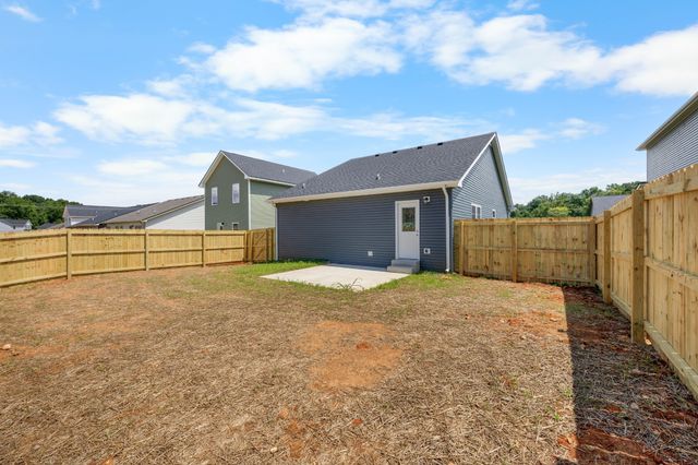 1166 Tybee Dr, Clarksville, TN 37042