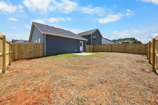 1166 Tybee Dr, Clarksville, TN 37042