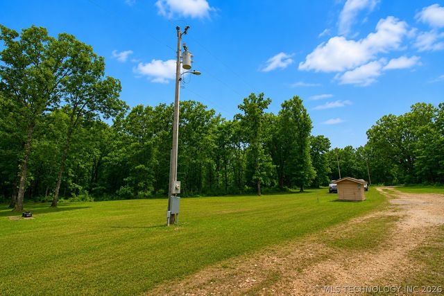 8268 N Shiloh Road, Hulbert, OK 74441