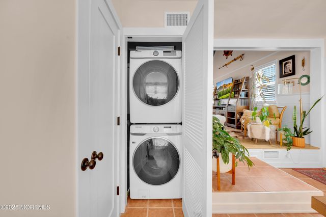 528 Delaware Avenue, Point Pleasant, NJ 08742