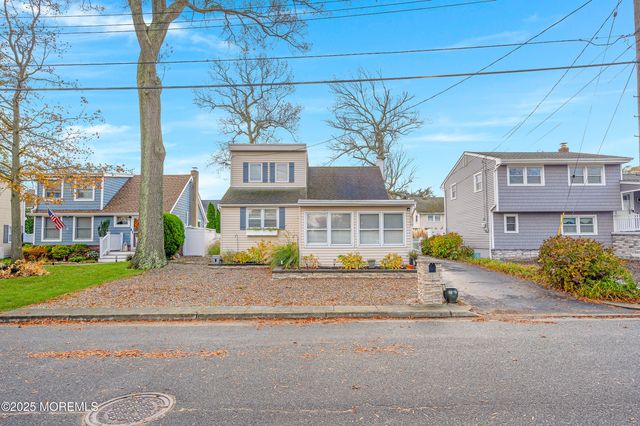 528 Delaware Avenue, Point Pleasant, NJ 08742