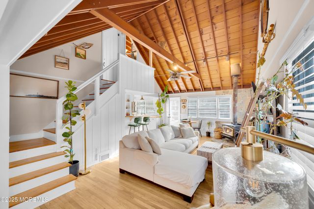 528 Delaware Avenue, Point Pleasant, NJ 08742