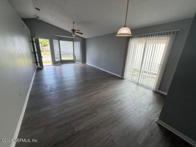 5061 KNIGHTSBRIDGE Circle 0, Jacksonville, FL 32244