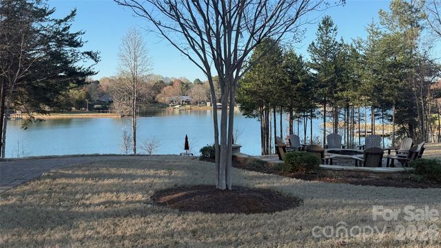 107 Nablus Trail A, Mooresville, NC 28117