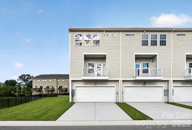 107 Nablus Trail A, Mooresville, NC 28117