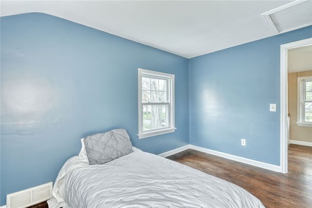 30 Parkwood Road, Rochester, NY 14615
