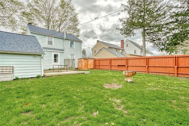 30 Parkwood Road, Rochester, NY 14615