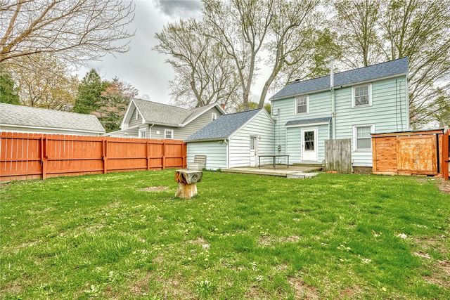 30 Parkwood Road, Rochester, NY 14615