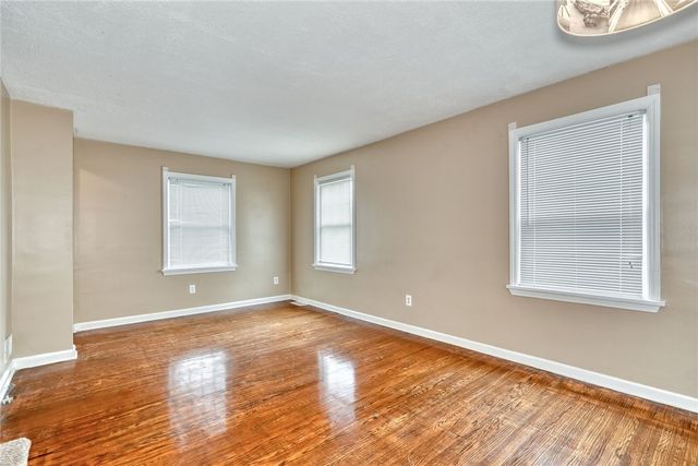 30 Parkwood Road, Rochester, NY 14615