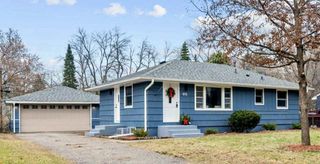 915 112th Avenue NW, Coon Rapids, MN 55448