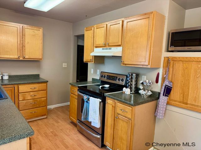 618 MCGOVERN AVE, Cheyenne, WY 82001