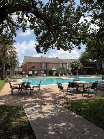 14686 Perthshire Road H, Houston, TX 77079
