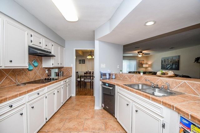 14686 Perthshire Road H, Houston, TX 77079