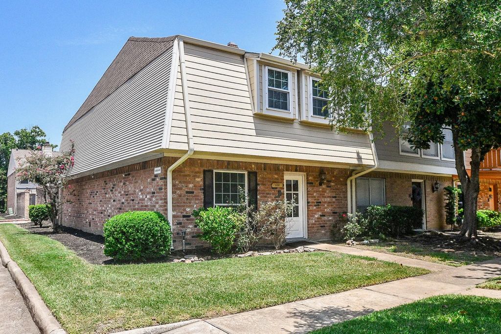 14686 Perthshire Road H, Houston, TX 77079