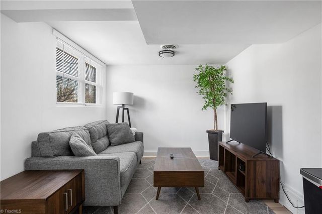 443 Irving Street, Winston-salem, NC 27103