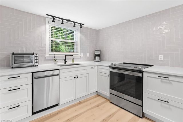 443 Irving Street, Winston-salem, NC 27103