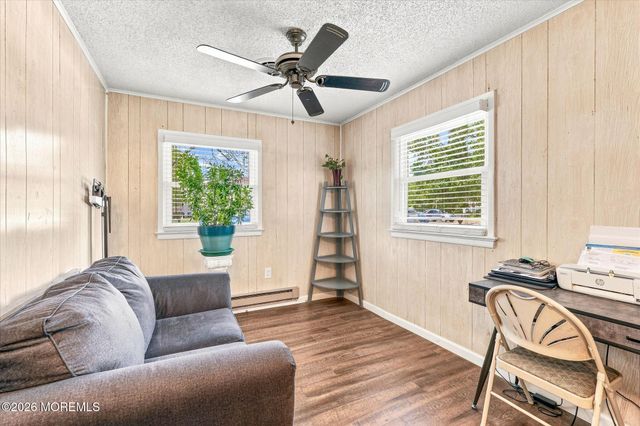 9 Gibraltar Court, Barnegat, NJ 08005