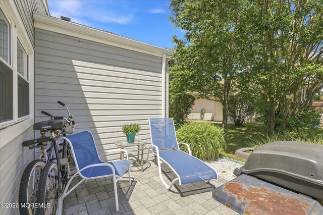 9 Gibraltar Court, Barnegat, NJ 08005