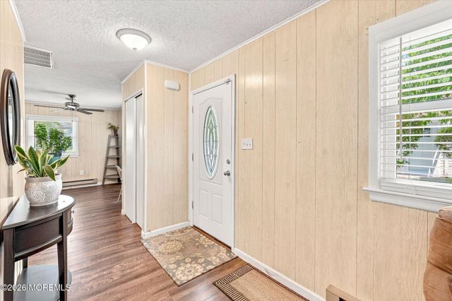 9 Gibraltar Court, Barnegat, NJ 08005
