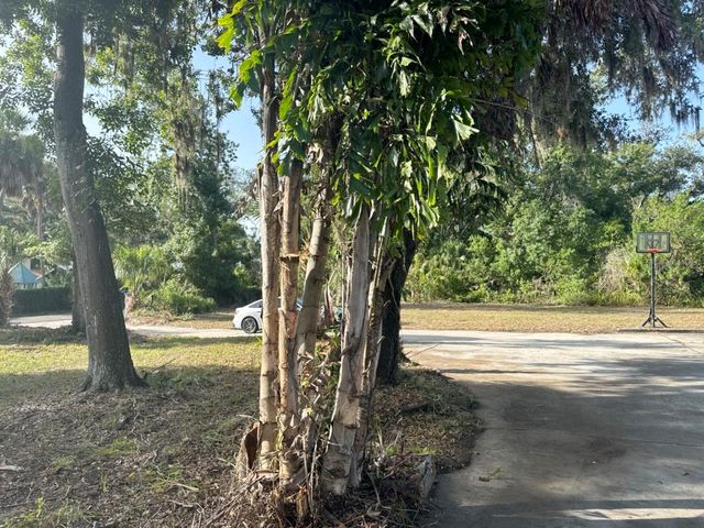 9901 DAVIS STREET, Gibsonton, FL 33534