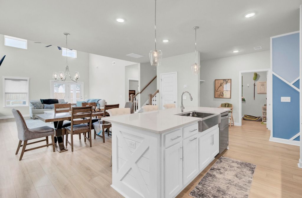 Image 18 of property listing at 101 Lucca Drive, Summerville, SC 29486