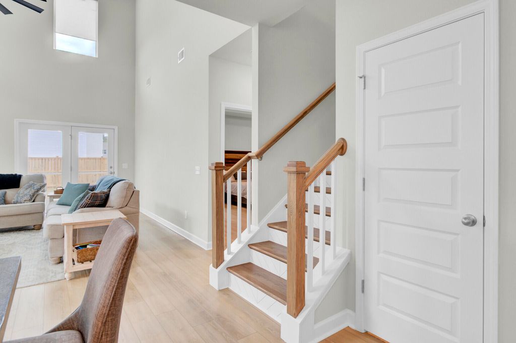 Image 22 of property listing at 101 Lucca Drive, Summerville, SC 29486