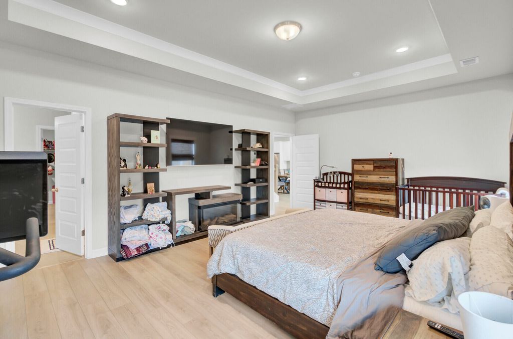 Image 24 of property listing at 101 Lucca Drive, Summerville, SC 29486