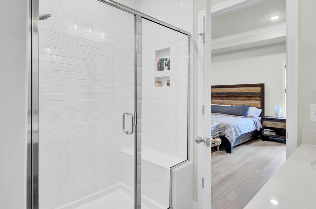 Image 25 of property listing at 101 Lucca Drive, Summerville, SC 29486