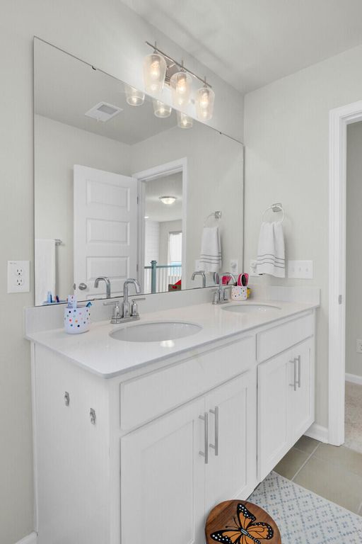 Image 44 of property listing at 101 Lucca Drive, Summerville, SC 29486