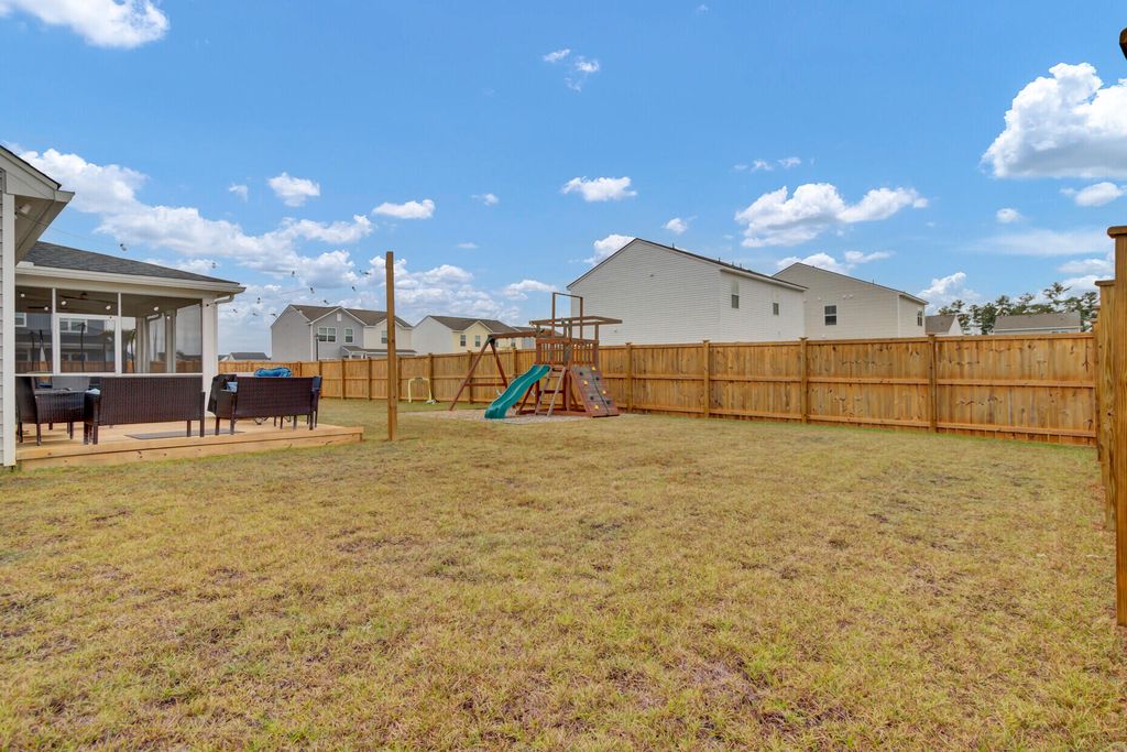 Image 55 of property listing at 101 Lucca Drive, Summerville, SC 29486