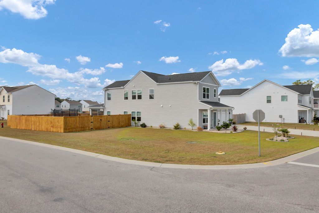 Image 59 of property listing at 101 Lucca Drive, Summerville, SC 29486