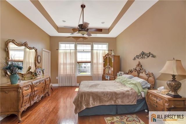 230 Diamond Spring Drive, Monroe, NJ 08831