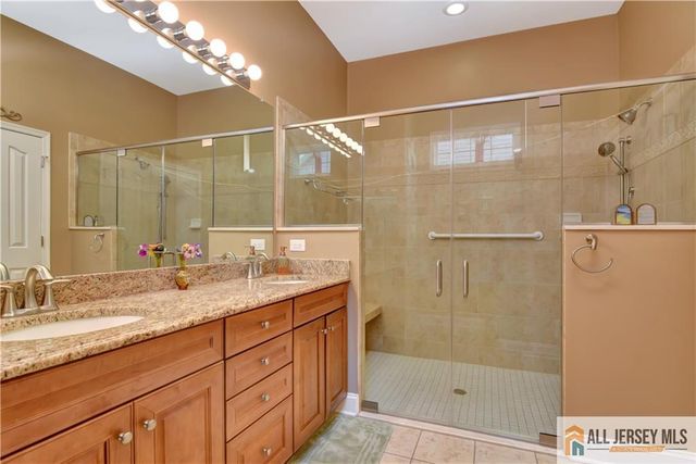 230 Diamond Spring Drive, Monroe, NJ 08831