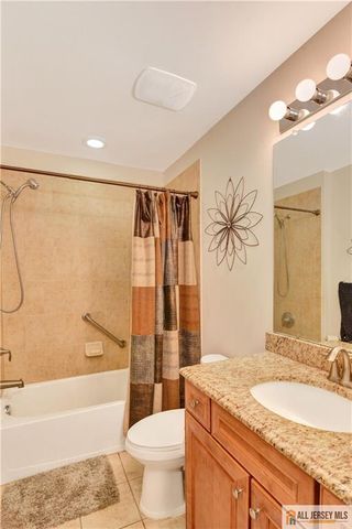 230 Diamond Spring Drive, Monroe, NJ 08831