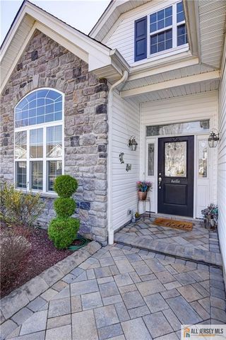 230 Diamond Spring Drive, Monroe, NJ 08831