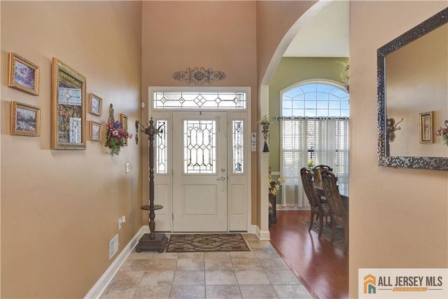 230 Diamond Spring Drive, Monroe, NJ 08831