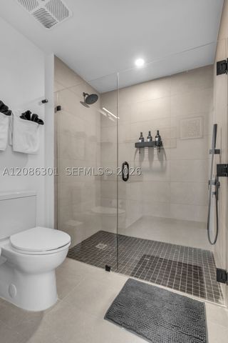225 N Miami Ave 3501, Miami, FL 33128