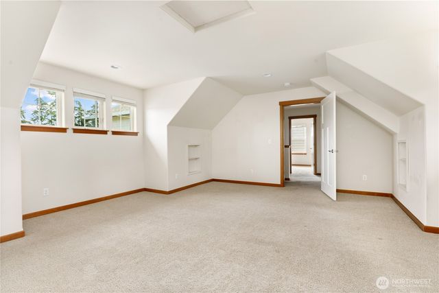 1851 SW Downfield Way, Oak Harbor, WA 98277