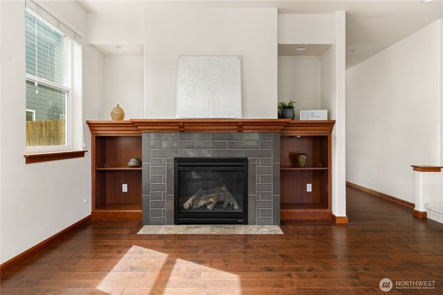1851 SW Downfield Way, Oak Harbor, WA 98277