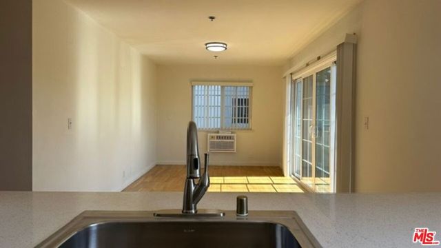 1212 Arapahoe Street 305, Los Angeles, CA 90006