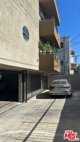1212 Arapahoe Street 305, Los Angeles, CA 90006