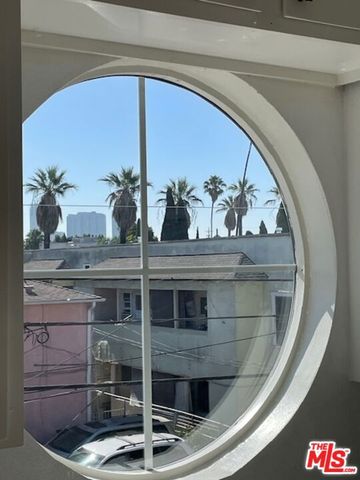 1212 Arapahoe Street 305, Los Angeles, CA 90006