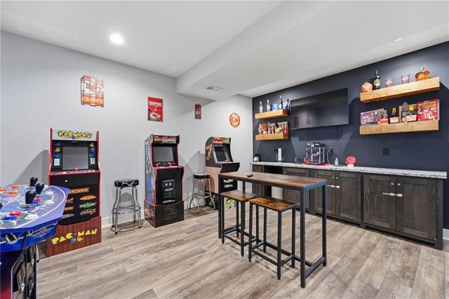 1504 Country Club Drive, Pleasant Hill, MO 64080