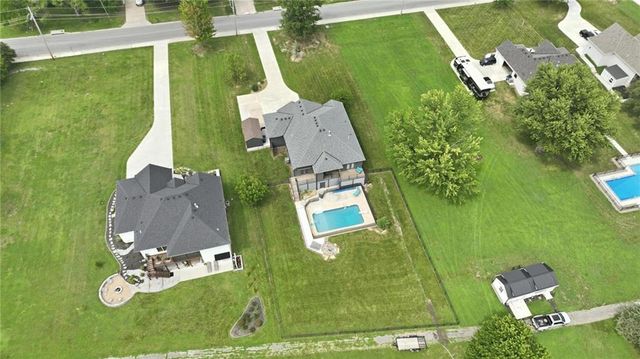 1504 Country Club Drive, Pleasant Hill, MO 64080