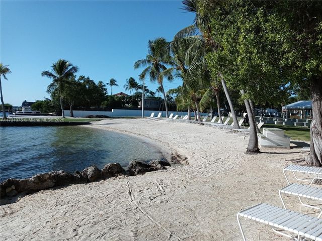 35 Bass Ave., Key Largo, FL 33037